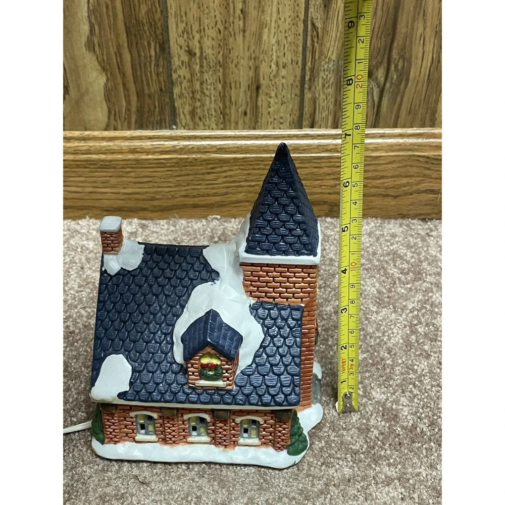 Trim A Home Blue Roof Church Lighted 1994 Plug‎ In Vintage Works Collectible